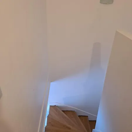 Apartment Jenu Serris