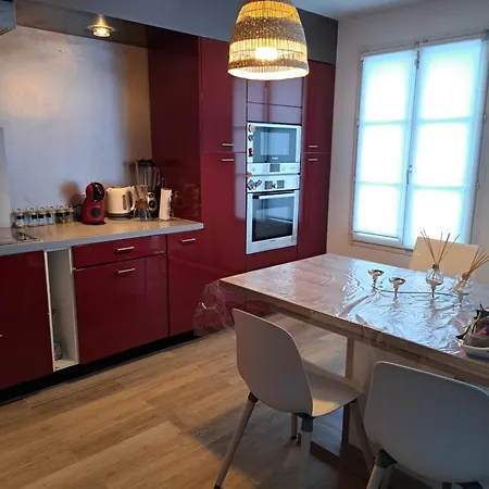 Jenu Apartment *